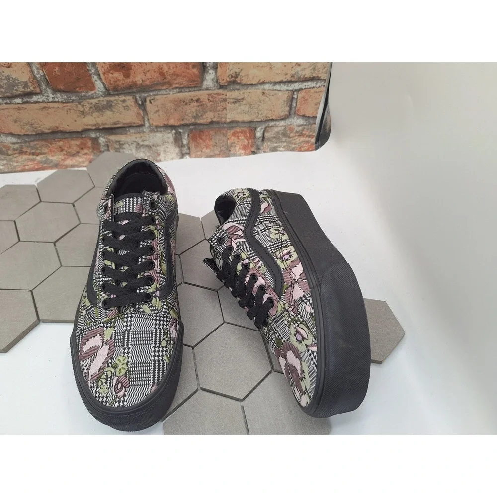 Vans product description